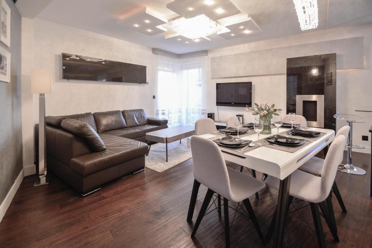 Apartamenty Bryza - Chelmonskiego - Parking - Centrum Świnoujście Esterno foto